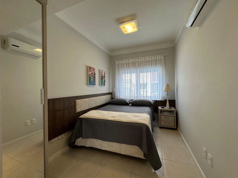 APARTAMENTO MOBILIADO E DECORADO COM DUAS VAGAS DE GARAGEM!: 2ª foto da galeria de imagens do imóvel
