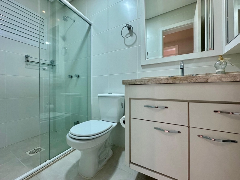 APARTAMENTO MOBILIADO E DECORADO COM DUAS VAGAS DE GARAGEM!: 21ª foto da galeria de imagens do imóvel