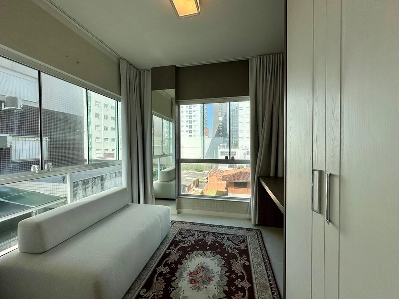 APARTAMENTO MOBILIADO E DECORADO COM DUAS VAGAS DE GARAGEM!: 8ª foto da galeria de imagens do imóvel