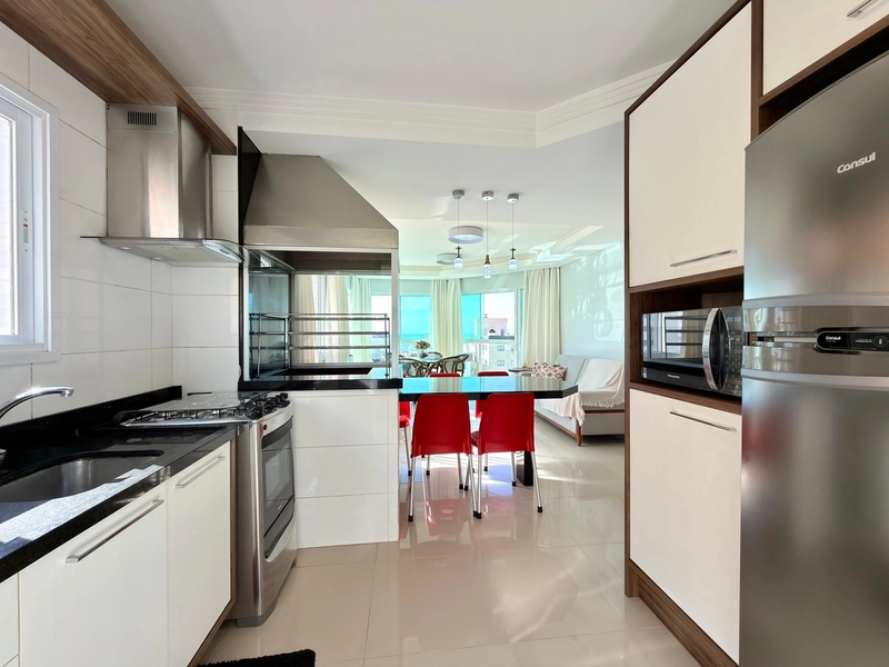 AMPLO APARTAMENTO MOBILIADO E DECORADO COMPOSTO POR 03 DORMITÓRIOS: 13ª foto da galeria de imagens do imóvel