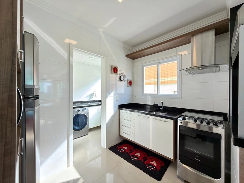 AMPLO APARTAMENTO MOBILIADO E DECORADO COMPOSTO POR 03 DORMITÓRIOS: 5ª foto da galeria de imagens do imóvel