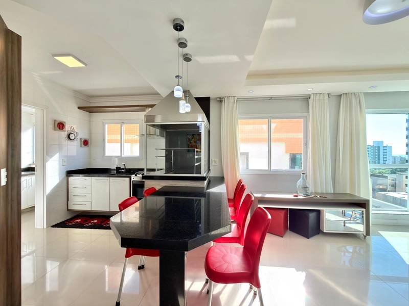 AMPLO APARTAMENTO MOBILIADO E DECORADO COMPOSTO POR 03 DORMITÓRIOS: 9ª foto da galeria de imagens do imóvel
