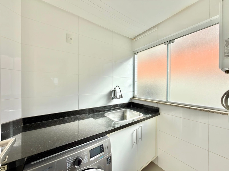 AMPLO APARTAMENTO MOBILIADO E DECORADO COMPOSTO POR 03 DORMITÓRIOS: 10ª foto da galeria de imagens do imóvel