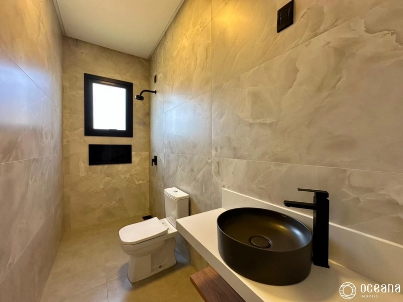 CASA NUNCA HABITADA DE ALTO PADRÃO A POUCOS METROS DO MAR!: 12ª foto da galeria de imagens do imóvel