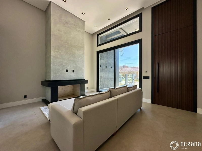 CASA NUNCA HABITADA DE ALTO PADRÃO A POUCOS METROS DO MAR!: 10ª foto da galeria de imagens do imóvel