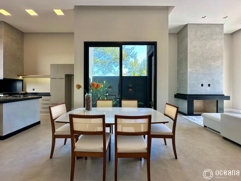 CASA NUNCA HABITADA DE ALTO PADRÃO A POUCOS METROS DO MAR!: 17ª foto da galeria de imagens do imóvel