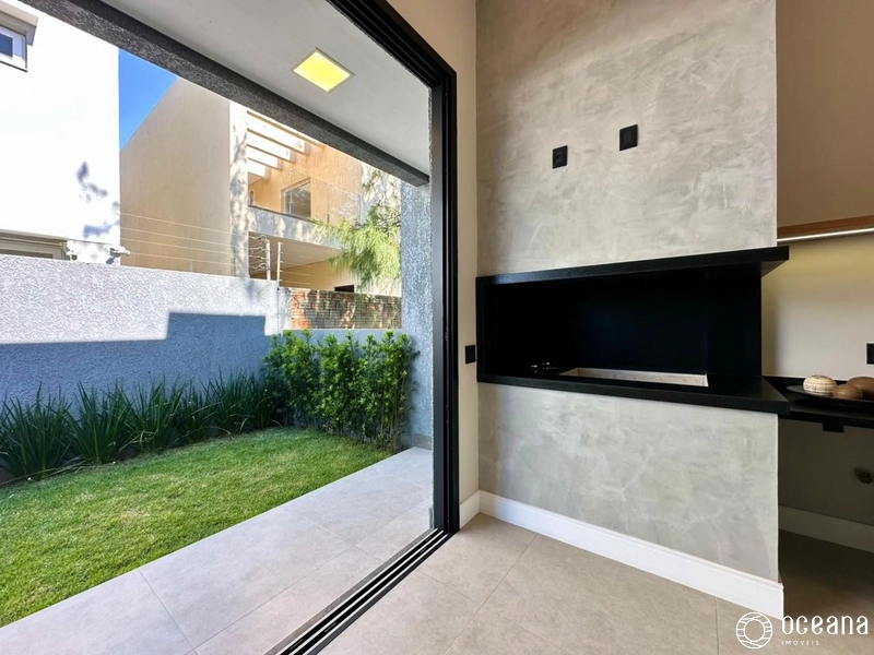 CASA NUNCA HABITADA DE ALTO PADRÃO A POUCOS METROS DO MAR!: 28ª foto da galeria de imagens do imóvel