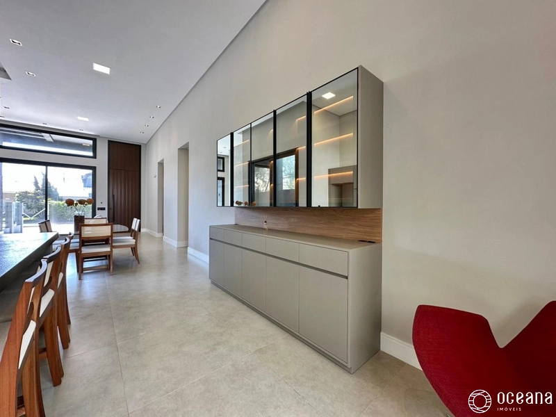 CASA NUNCA HABITADA DE ALTO PADRÃO A POUCOS METROS DO MAR!: 27ª foto da galeria de imagens do imóvel