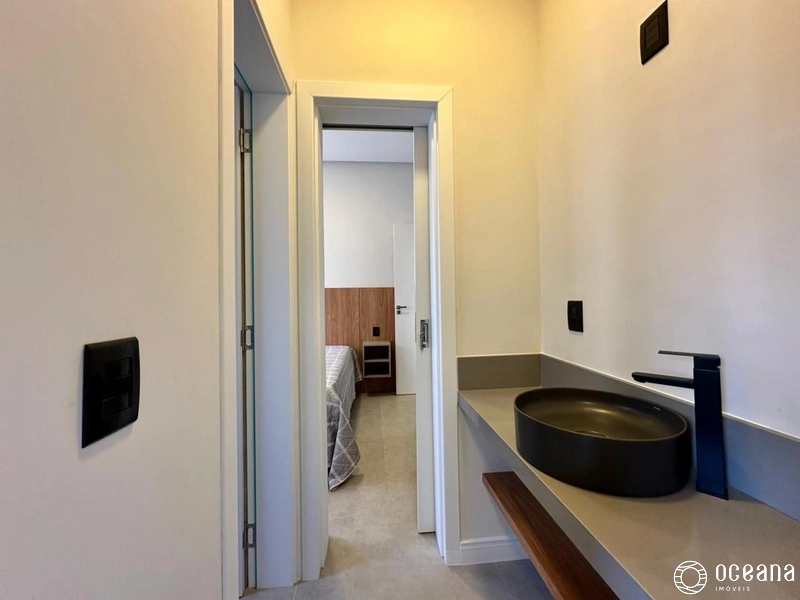 CASA NUNCA HABITADA DE ALTO PADRÃO A POUCOS METROS DO MAR!: 23ª foto da galeria de imagens do imóvel