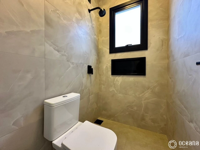 CASA NUNCA HABITADA DE ALTO PADRÃO A POUCOS METROS DO MAR!: 26ª foto da galeria de imagens do imóvel