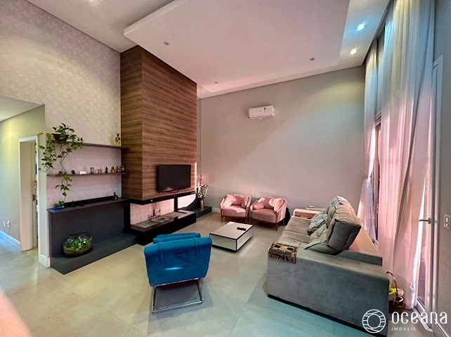 CASA EM CONDOMÍNIO FECHADO COMPOSTA POR 04 SUÍTES : 2ª foto da galeria de imagens do imóvel
