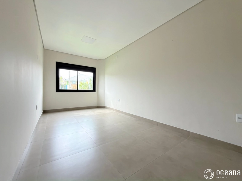 CASA A VENDA EM ATLÂNTIDA SUL: 4ª foto da galeria de imagens do imóvel