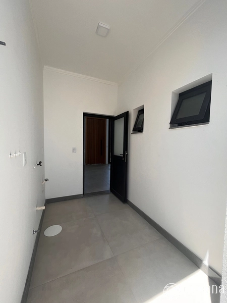 CASA com 2 suites, lavabo, e pátio fundos.: 13ª foto da galeria de imagens do imóvel