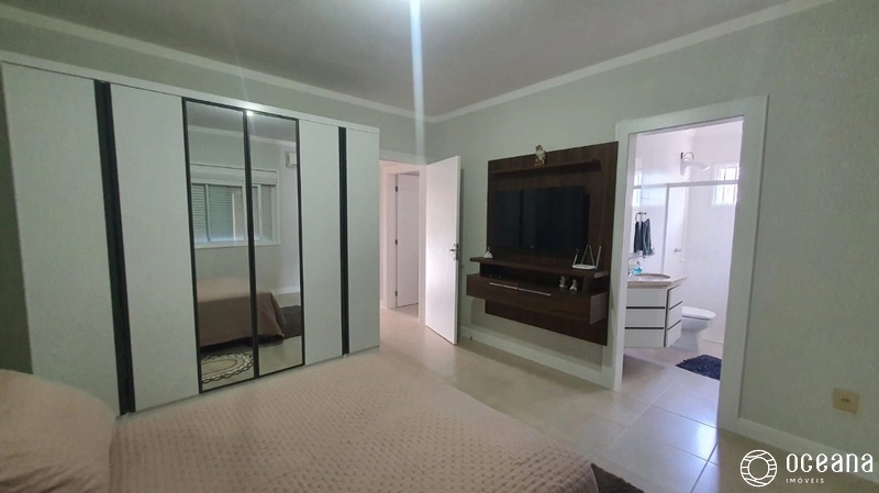 CASA TÉRREA EM EXELENTE LOCALIZAÇÃO NO BAIRRO ZONA NOVA!: 2ª foto da galeria de imagens do imóvel