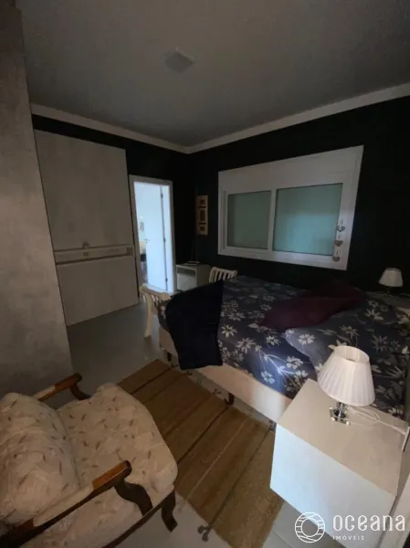 CASA TÉRREA BEIRA LAGO EM CONDOMÍNIO FECHADO.: 2ª foto da galeria de imagens do imóvel