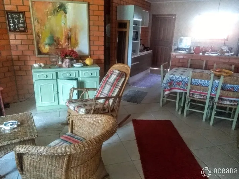 Ótima casa próximo ao mar: 2ª foto da galeria de imagens do imóvel