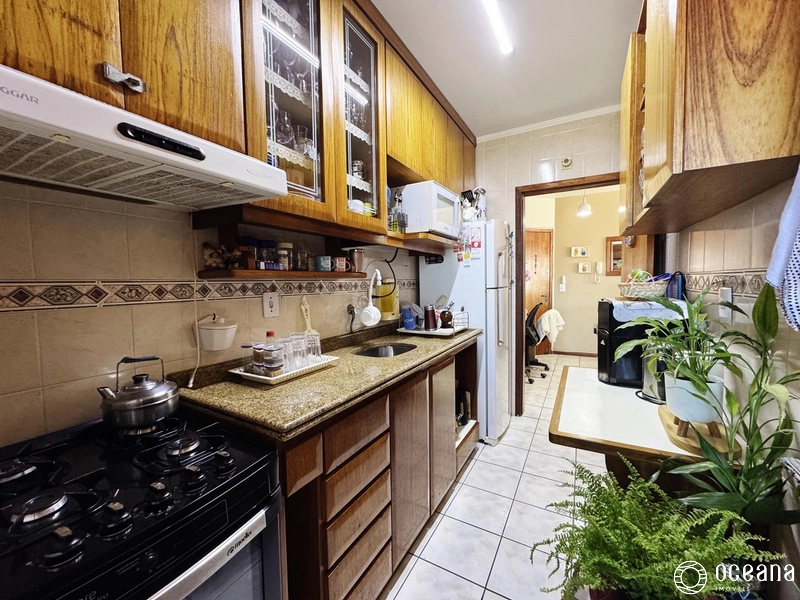APARTAMENTO MOBILIADO DE 01 DORMITÓRIO AO LADO DA PRAÇA FLÁVIO!: 1ª foto da galeria de imagens do imóvel