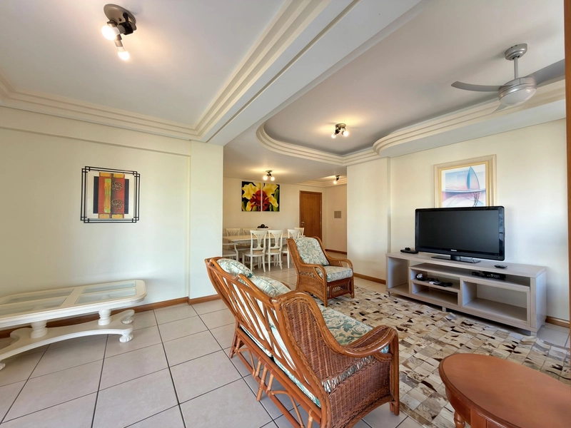 APARTAMENTO DE ESQUINA, COM VISTA PARA O MAR: 21ª foto da galeria de imagens do imóvel