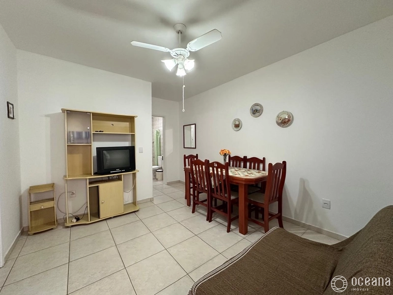 OPORTUNIDADE! APARTAMENTO DE 01 DORMITÓRIO À UMA QUADRA DO MAR!: 8ª foto da galeria de imagens do imóvel