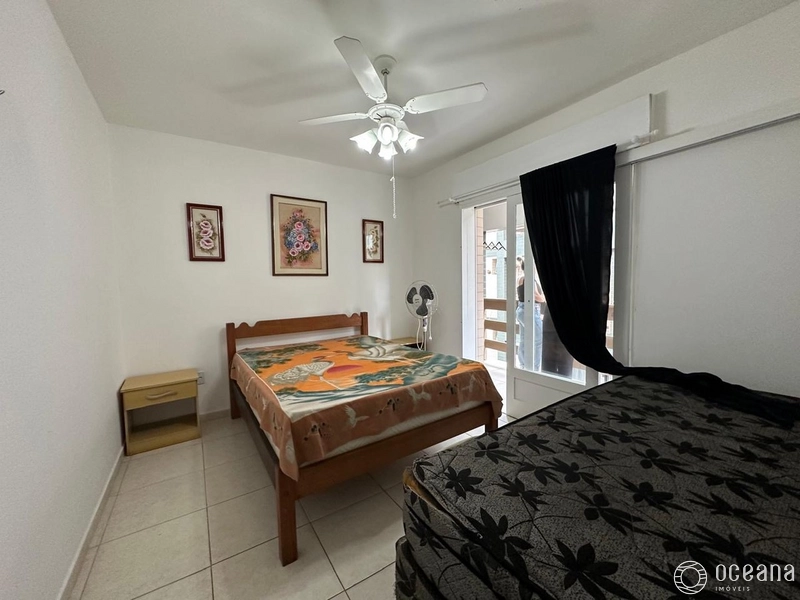 OPORTUNIDADE! APARTAMENTO DE 01 DORMITÓRIO À UMA QUADRA DO MAR!: 2ª foto da galeria de imagens do imóvel