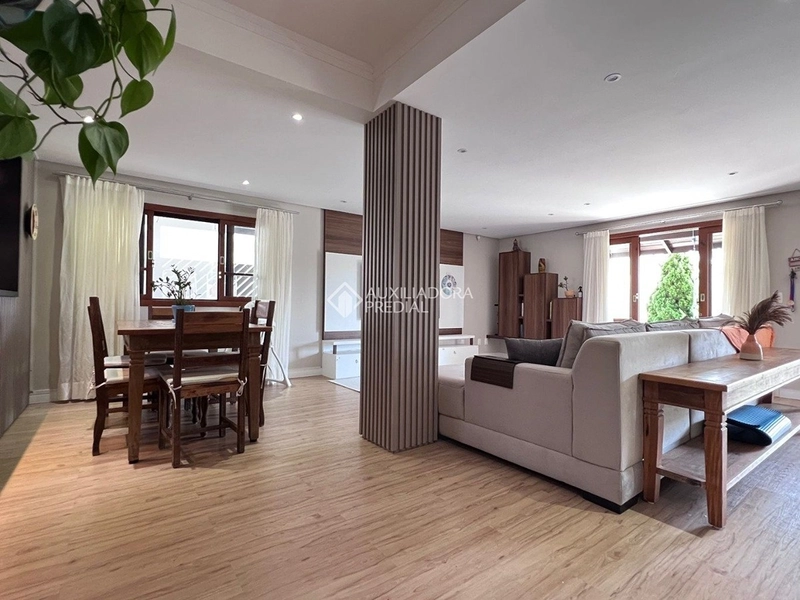 Casa para alugar em condomínio no Campeche | 3 dormitórios | Florianópolis: 2ª foto da galeria de imagens do imóvel