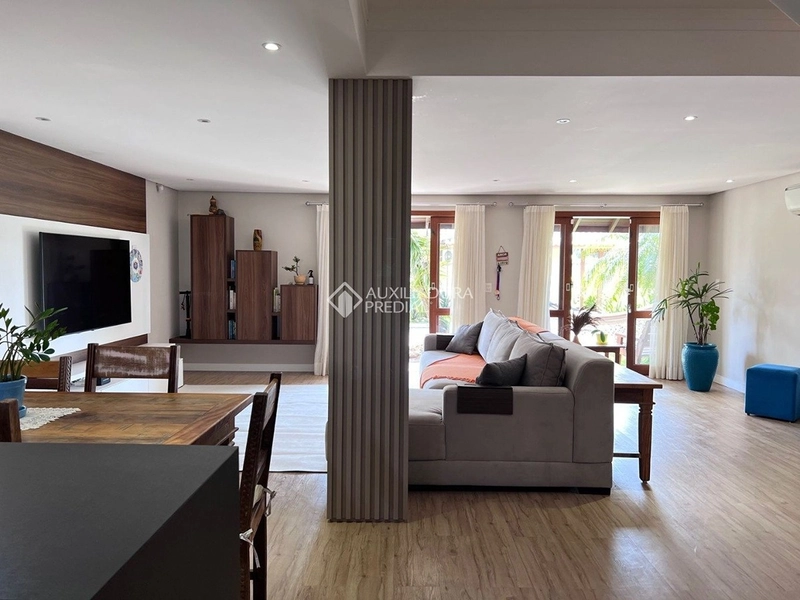 Casa para alugar em condomínio no Campeche | 3 dormitórios | Florianópolis: 1ª foto da galeria de imagens do imóvel