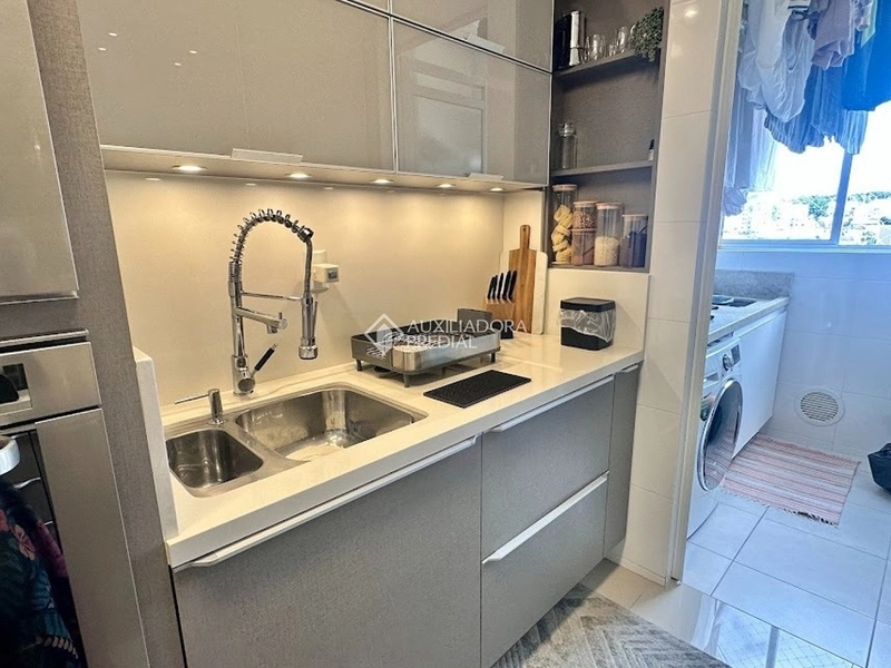 Apartamento mobiliado à venda com 2 quartos no Estreito – Florianópolis: 7ª foto da galeria de imagens do imóvel