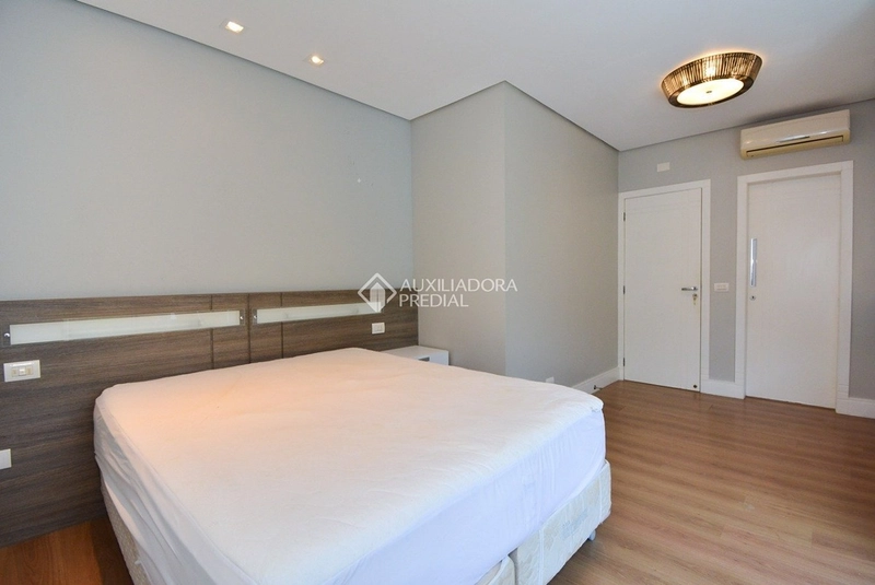 Casa em condomínio fechado | 5 dormitórios | 3 suítes | Alto padrão: 37ª foto da galeria de imagens do imóvel