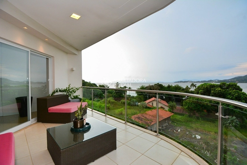 Casa em condomínio fechado | 5 dormitórios | 3 suítes | Alto padrão: 13ª foto da galeria de imagens do imóvel