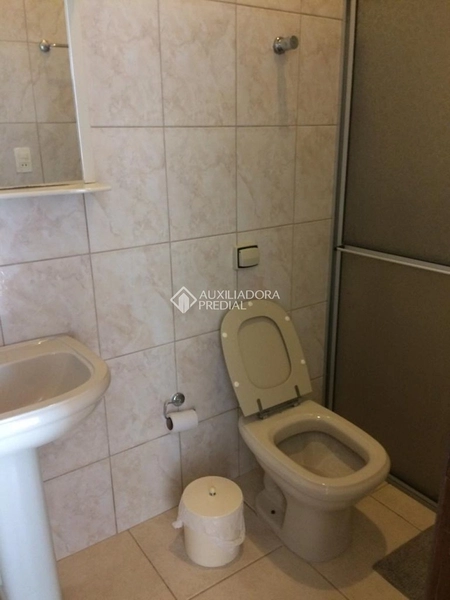 Casa com 4 Suítes em Canasvieiras: 6ª foto da galeria de imagens do imóvel
