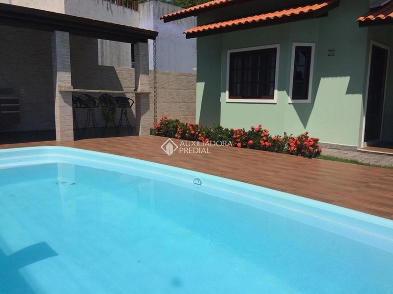 Casa com 4 Suítes em Canasvieiras: 27ª foto da galeria de imagens do imóvel