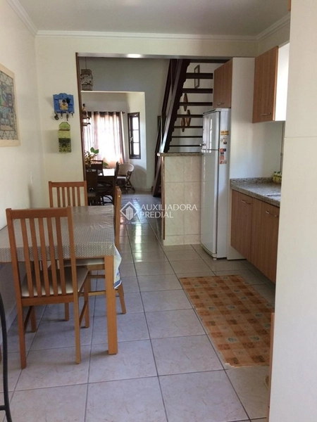 Casa com 4 Suítes em Canasvieiras: 29ª foto da galeria de imagens do imóvel