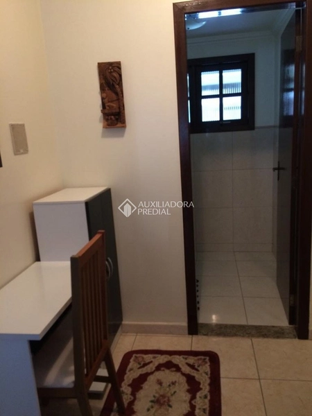 Casa com 4 Suítes em Canasvieiras: 39ª foto da galeria de imagens do imóvel