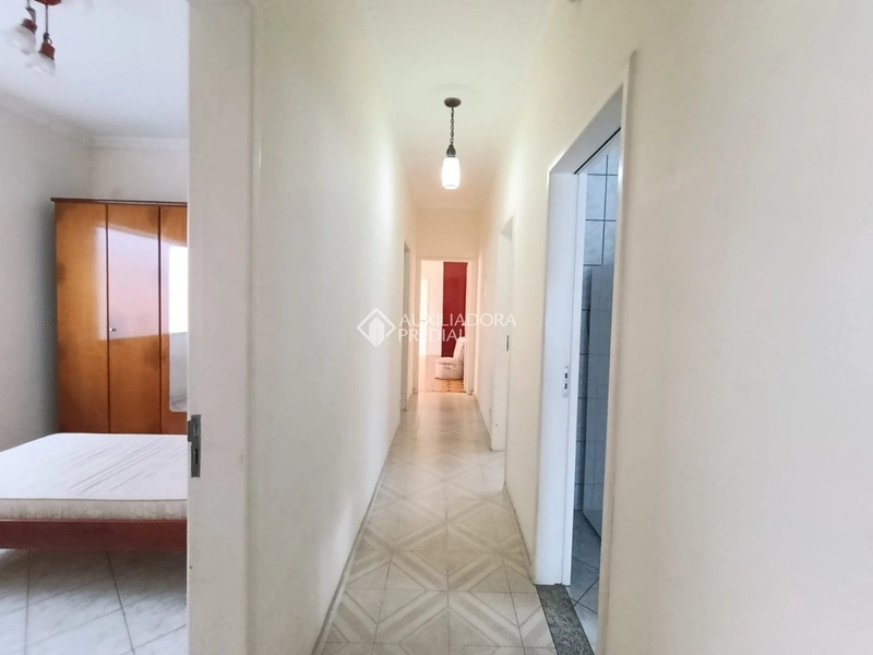 Casa 3 dormitórios - Centro de Florianópolis: 15ª foto da galeria de imagens do imóvel