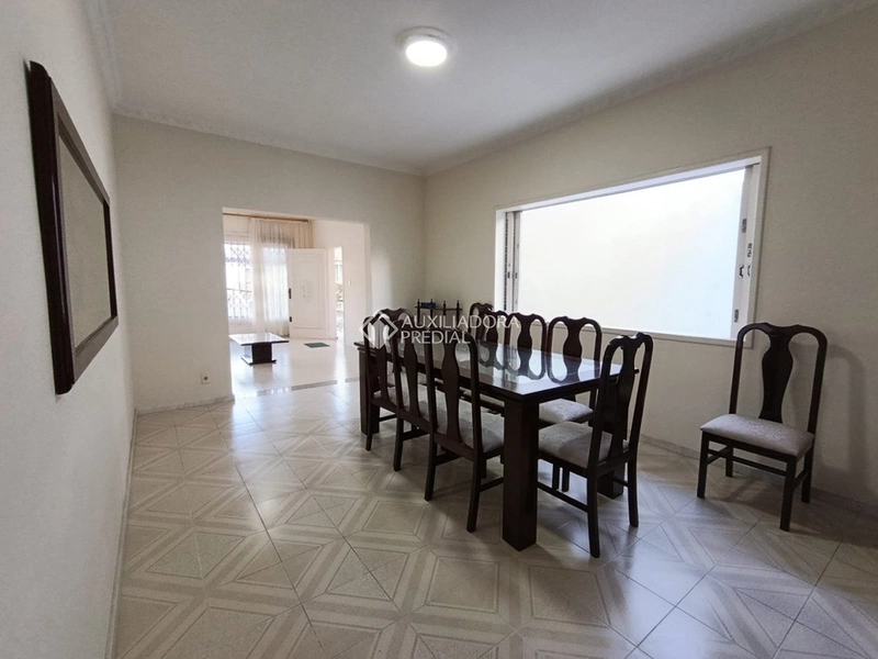 Casa 3 dormitórios - Centro de Florianópolis: 5ª foto da galeria de imagens do imóvel