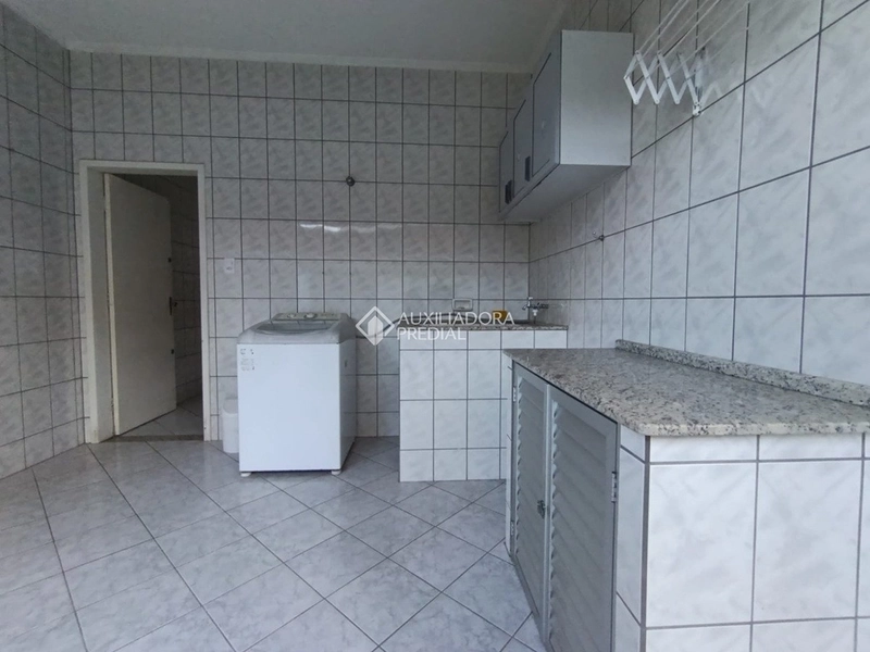Casa 3 dormitórios - Centro de Florianópolis: 9ª foto da galeria de imagens do imóvel