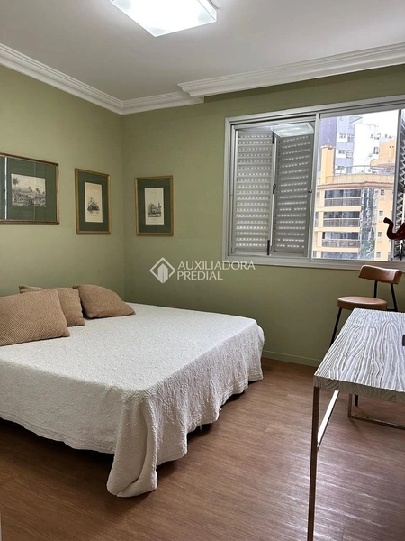 Apartamento amplo para alugar próximo ao Shopping Beira-Mar Florianópolis | 5 quartos | 2 suítes | alto padrão: 23ª foto da galeria de imagens do imóvel