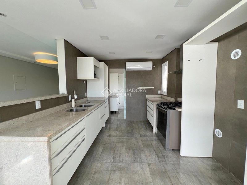 Cobertura Duplex à venda na Beira-Mar Norte | Vista frontal para o mar | Centro de Florianópolis: 30ª foto da galeria de imagens do imóvel