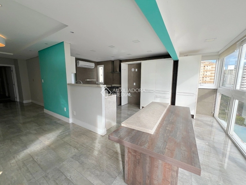 Cobertura Duplex à venda na Beira-Mar Norte | Vista frontal para o mar | Centro de Florianópolis: 32ª foto da galeria de imagens do imóvel