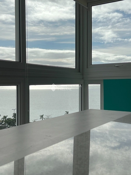 Cobertura Duplex à venda na Beira-Mar Norte | Vista frontal para o mar | Centro de Florianópolis: 8ª foto da galeria de imagens do imóvel