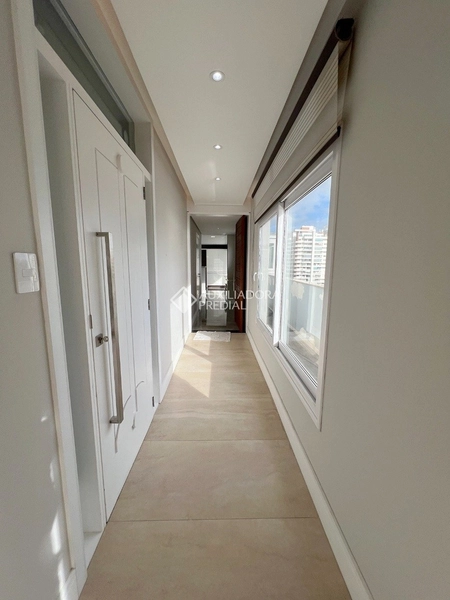 Cobertura Duplex à venda na Beira-Mar Norte | Vista frontal para o mar | Centro de Florianópolis: 26ª foto da galeria de imagens do imóvel