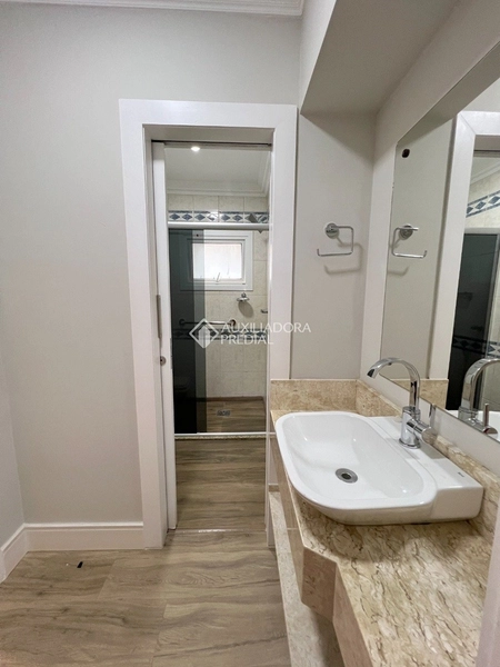 Cobertura Duplex à venda na Beira-Mar Norte | Vista frontal para o mar | Centro de Florianópolis: 42ª foto da galeria de imagens do imóvel