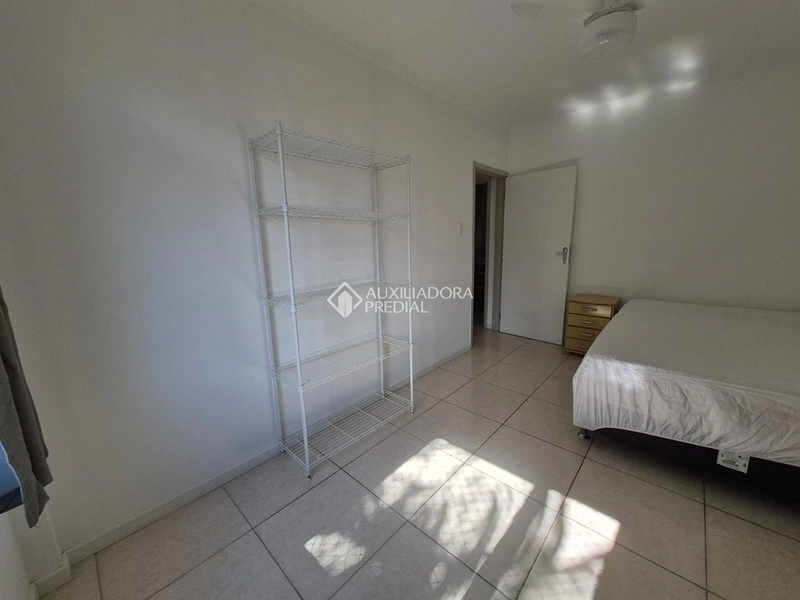 Apartamento mobiliado para alugar na Trindade Florianópolis | 2 dormitórios | completo | rua silenciosa: 17ª foto da galeria de imagens do imóvel