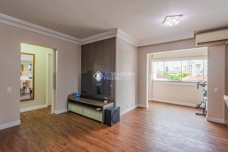 Apartamento 3 dormitórios com suíte no Centro de Florianópolis – 2 vagas de garagem: 11ª foto da galeria de imagens do imóvel