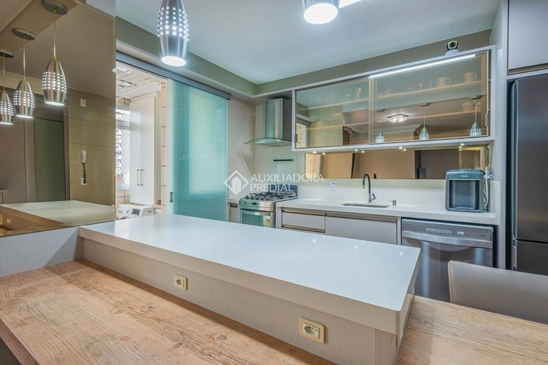 Apartamento 3 dormitórios com suíte no Centro de Florianópolis – 2 vagas de garagem: 6ª foto da galeria de imagens do imóvel