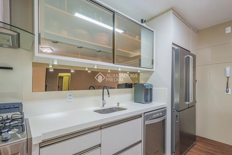 Apartamento 3 dormitórios com suíte no Centro de Florianópolis – 2 vagas de garagem: 3ª foto da galeria de imagens do imóvel