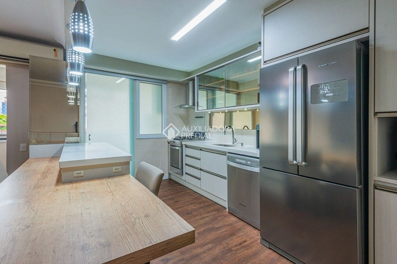 Apartamento 3 dormitórios com suíte no Centro de Florianópolis – 2 vagas de garagem: 2ª foto da galeria de imagens do imóvel