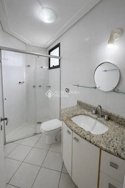 Apartamento para alugar no Centro de Florianópolis | 3 dormitórios | Próximo à Beira-Mar Norte: 28ª foto da galeria de imagens do imóvel