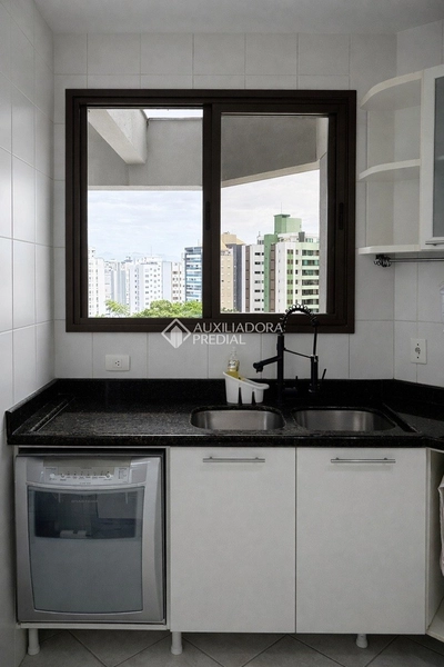 Apartamento para alugar no Centro de Florianópolis | 3 dormitórios | Próximo à Beira-Mar Norte: 18ª foto da galeria de imagens do imóvel