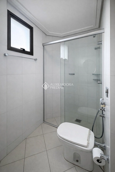 Apartamento para alugar no Centro de Florianópolis | 3 dormitórios | Próximo à Beira-Mar Norte: 33ª foto da galeria de imagens do imóvel